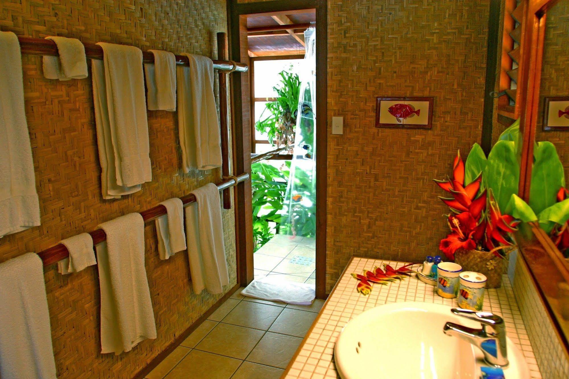 Rarotonga Beach Bungalows Dış mekan fotoğraf